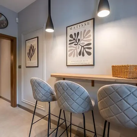 Calm, Luxury Apartment, Premium Location At Ndk!