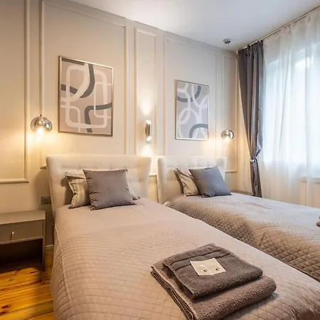 Calm, Luxury Apartment, Premium Location At Ndk! Апартаменты София