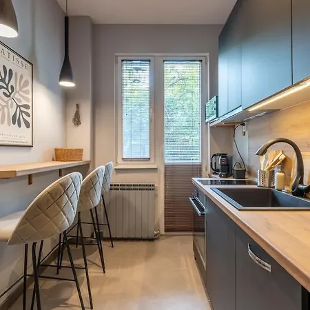 Calm, Luxury Apartment, Premium Location At Ndk! Lejlighed Sofia