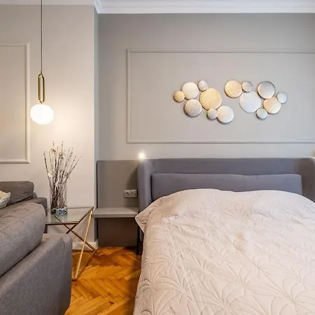 Apartment Calm, Luxury Apartment, Premium Location At Ndk! Sofia