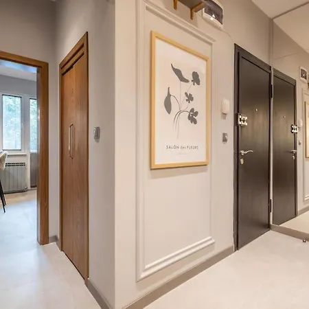 Calm, Luxury Apartment, Premium Location At Ndk! * Sofia
