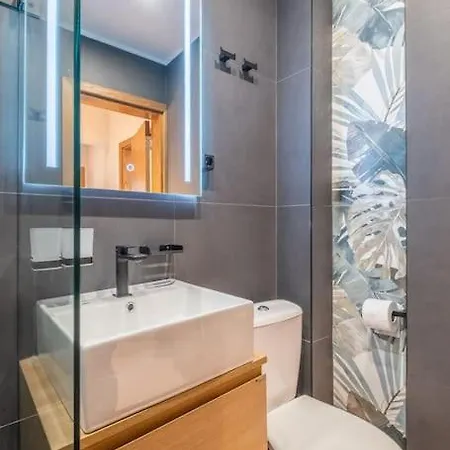 Calm, Luxury Apartment, Premium Location At Ndk!