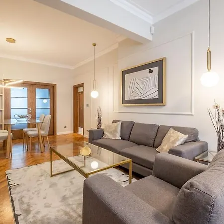 Calm, Luxury Apartment, Premium Location At Ndk! Lejlighed Sofia