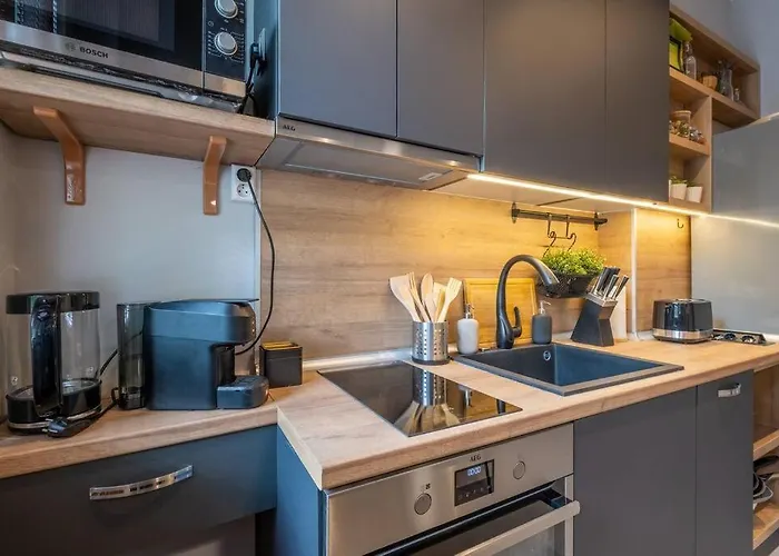 Calm, Luxury Apartment, Premium Location At Ndk! Sofia