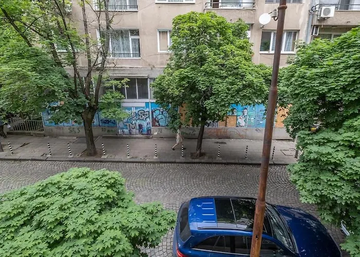 Calm, Luxury Apartment, Premium Location At Ndk! Apartament *