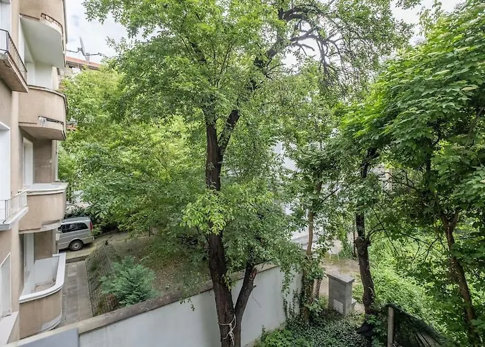 Apartament Calm, Luxury Apartment, Premium Location At Ndk!