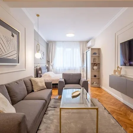 Appartamento Calm, Luxury Apartment, Premium Location At Ndk! Sofia